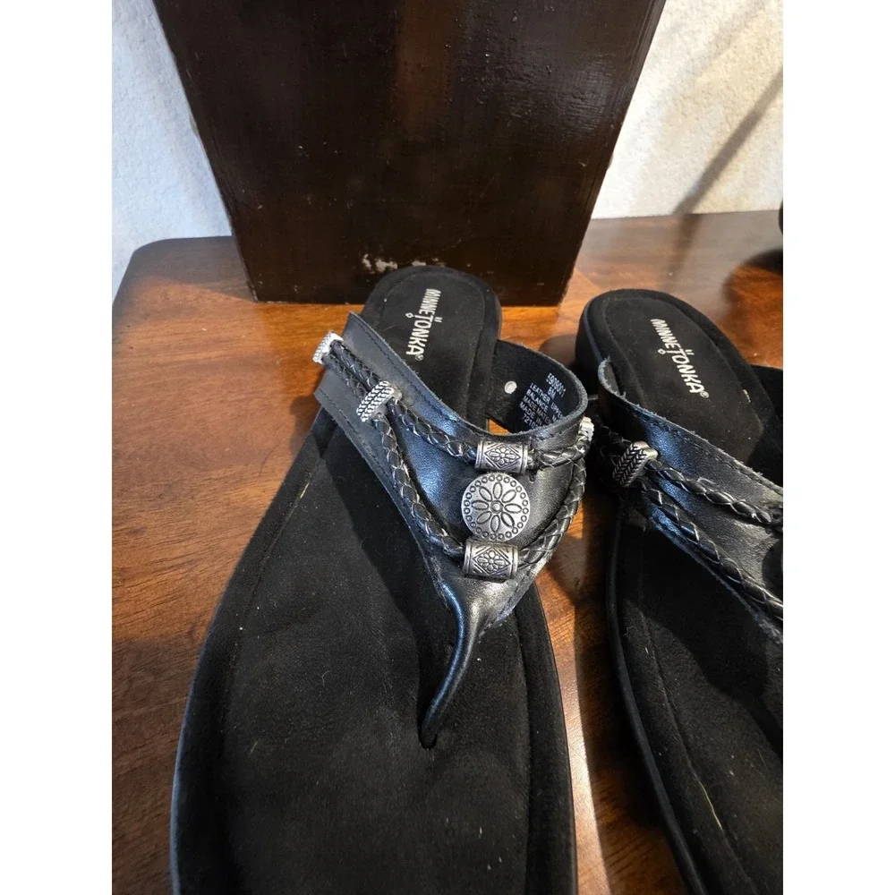MINNITONKA Women's Sandles Size 8 Open Toe Black Slip On Leather Y2k Genz Genx